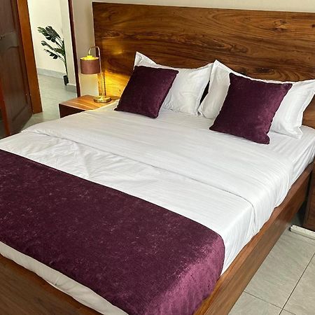 Ruby Homes Kampala Buitenkant foto
