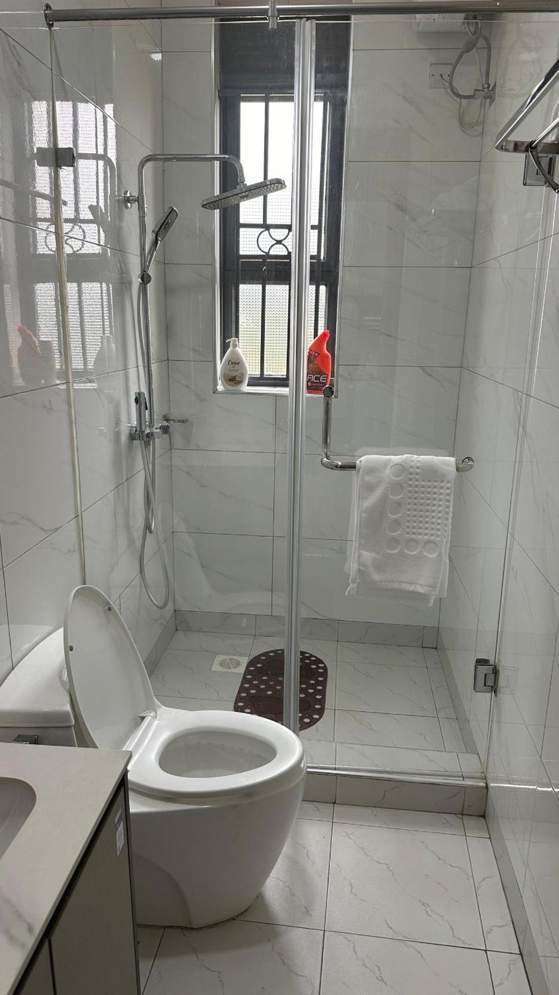 Ruby Homes Kampala Buitenkant foto
